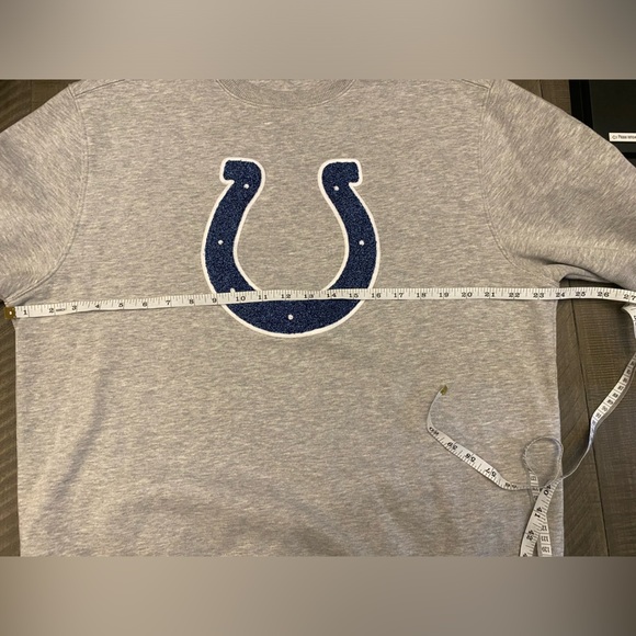 Antigua heather gray Indianapolis Colts crewneck sweatshirt - Picture 8 of 10